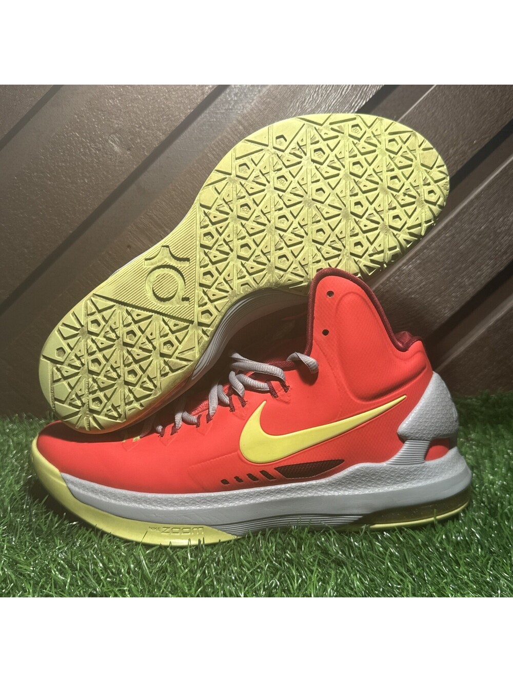 Size 9.5 - Nike KD 5 DMV - 554988-610